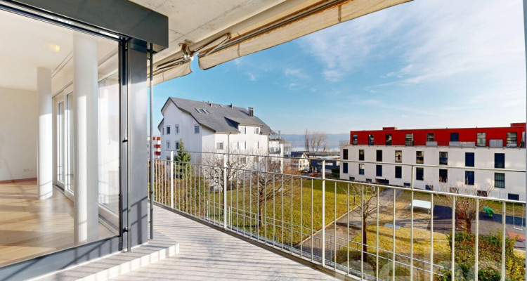 Bel appartement lumineux avec vue sur le lac ! image 2