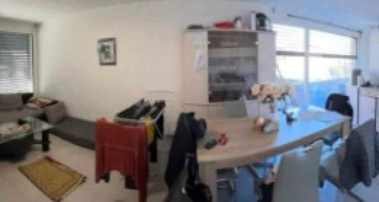 Appartement HLM 3 pièces au Petit Saconnex image 3