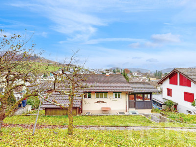 Einfamilienhaus mit grossem Garten und viel Potenzial in Gelterkinden image 3