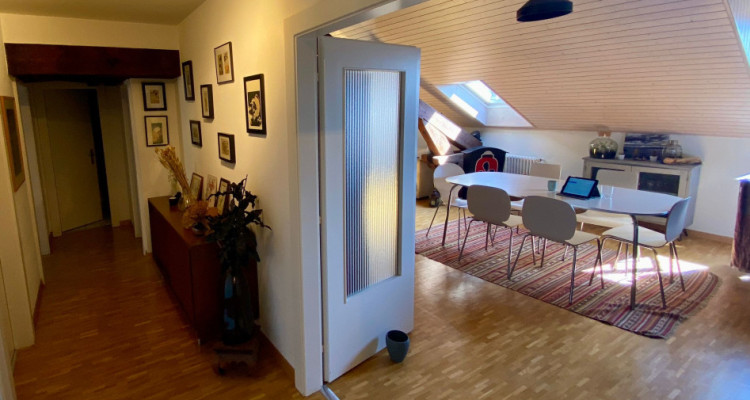 Exclusivité - Magnifique 5 Pièces Lumineux aux Grottes - Cession de Bail Début 2 image 1