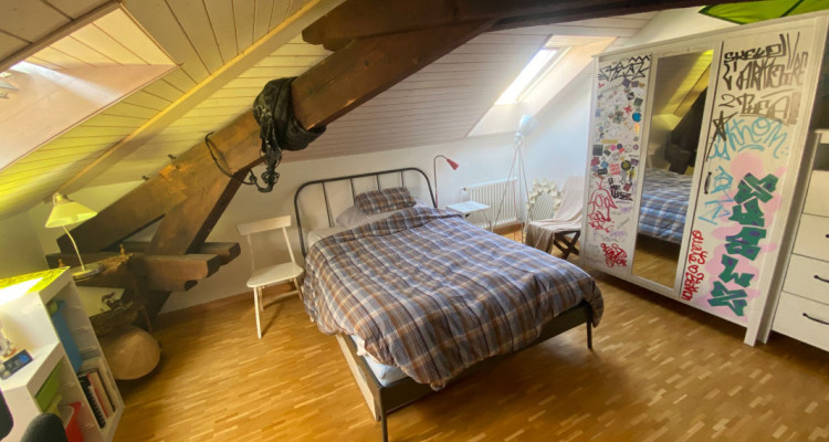 Exclusivité - Magnifique 5 Pièces Lumineux aux Grottes - Cession de Bail Début 2 image 7