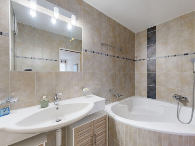 Superbe appartement 4,5 pièces avec terrasse image 12