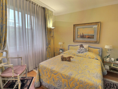 Magnifique appartement en viager occupé sans rente. Vue Lac et Port privé. image 11