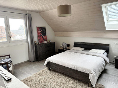 Charmante villa jumelle de 5.5 pièces image 6