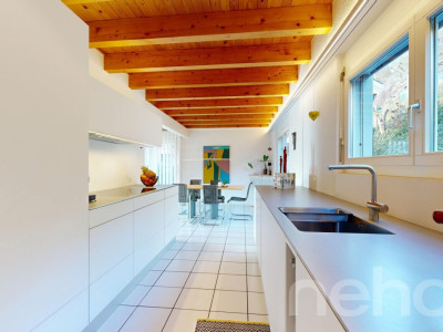 Helle 5.5-Zimmer-Doppelhaushälfte an erhöhter Lage mit Weitblick image 5