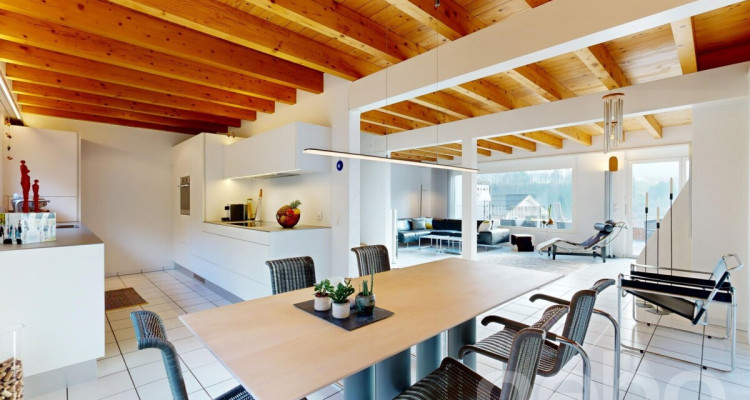 Helle 5.5-Zimmer-Doppelhaushälfte an erhöhter Lage mit Weitblick image 4