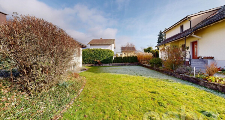 Familienfreundliches Zuhause mit Garten und Doppelgarage in Grenchen image 4