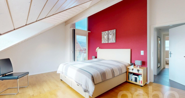 Attique mansardé 5.5 pièces à Arnex-sur-Nyon, charme et calme image 8