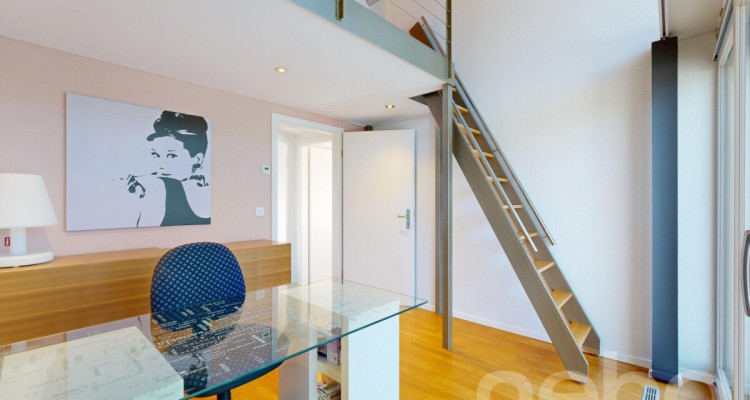 Attique mansardé 5.5 pièces à Arnex-sur-Nyon, charme et calme image 9