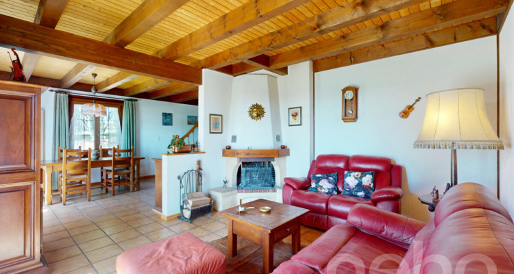 Charmante maison, vue sur la campagne et fort potentiel image 4