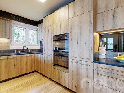 Superbe 4.5 pièces entièrement rénové avec vue lac, parking et cave image 7