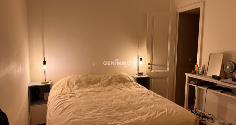 4 Pièces avec cachet - Genève Vieille-Ville image 4