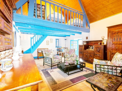 PROPRIÉTÉ PIEDS DANS LEAU AVEC MANOIR, CHAUMIÈRE, LONGÈRE DE 2 LOGEMENTS  image 10