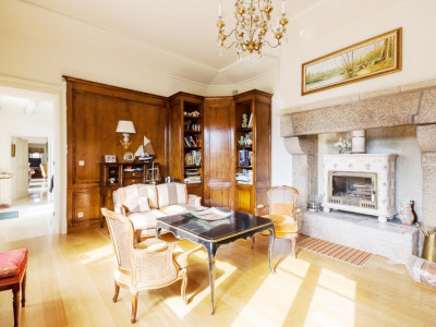 PROPRIÉTÉ PIEDS DANS LEAU AVEC MANOIR, CHAUMIÈRE, LONGÈRE DE 2 LOGEMENTS  image 13