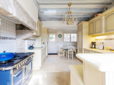 PROPRIÉTÉ PIEDS DANS LEAU AVEC MANOIR, CHAUMIÈRE, LONGÈRE DE 2 LOGEMENTS  image 14