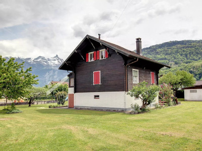 Emplacement recherché pour ce chalet à rénover, agrandissement possible image 9