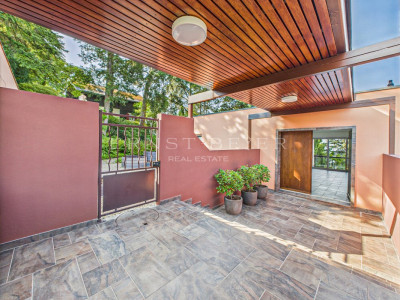 Exceptional residence with landscaped garden and panoramic views of Lake Geneva image 3