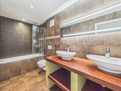 Exceptional residence with landscaped garden and panoramic views of Lake Geneva image 9