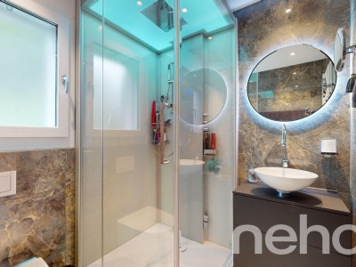 Lichtdurchfluteter Wohnkomfort mit Wintergarten und Weitsicht image 9