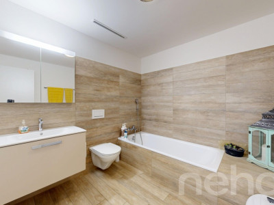 Moderne 4½-Zimmerwohnung mit grosser Loggia und Alpenblick image 9