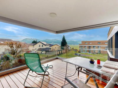 Moderne 4½-Zimmerwohnung mit grosser Loggia und Alpenblick image 11