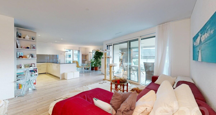 Moderne 4½-Zimmerwohnung mit grosser Loggia und Alpenblick image 3