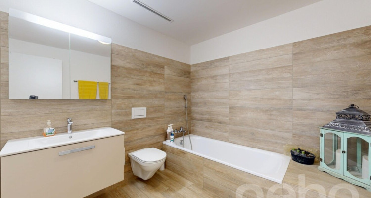 Moderne 4½-Zimmerwohnung mit grosser Loggia und Alpenblick image 9