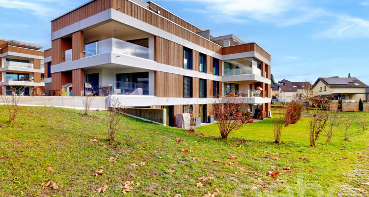Moderne 4½-Zimmerwohnung mit grosser Loggia und Alpenblick image 12
