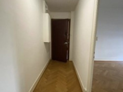 Nous vous proposons un 2 pièces à la Servette image 2