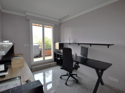 EXCEPTIONAL LIGHTFUL ATTIC - WONDERFUL VIEW  FROM THE MONT-BLANC TO THE JURA image 11