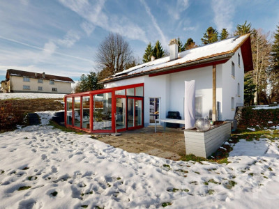 Maison indépendante de charme avec panorama apaisant image 1