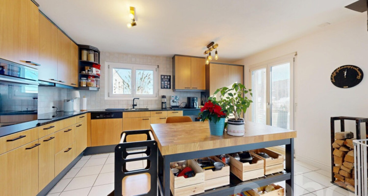 Maison indépendante de charme avec panorama apaisant image 7