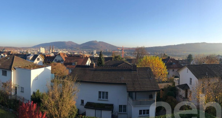 Stilvolles 9-Zimmerhaus mit Ausblick und Altbaucharme image 12