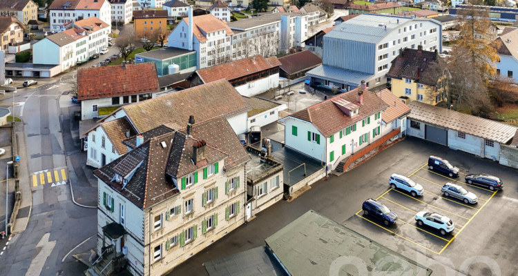 Immeuble locatif  avec un bon rendement ! image 1