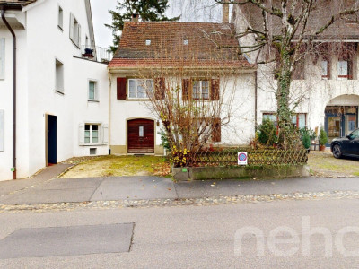 Altehrwürdig an zentraler Lage für individuelle Nutzung image 1