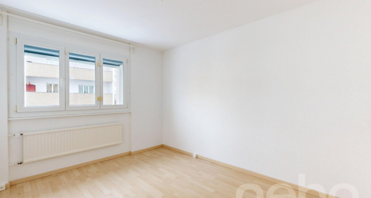 Appartement de 79 m2 avec balcon  et vue spectaculaire ! image 8