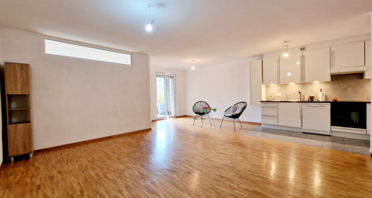 Fabuleux appartement 3,5 p en terrasse,  idéalement situé à 20 minutes de Nyon image 3