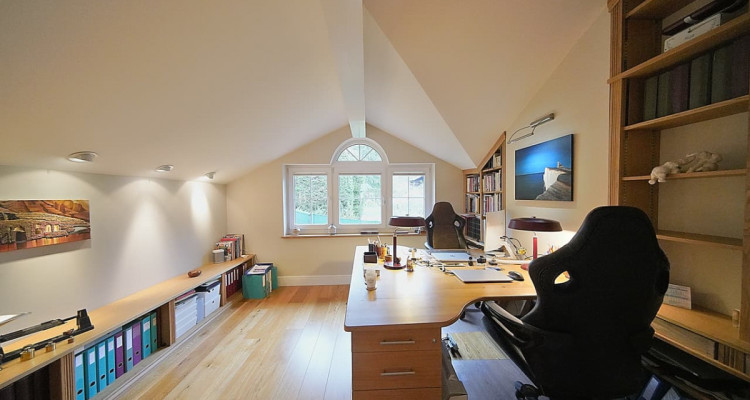 Exceptionnelle villa 9 pièces - 6 chambres image 9