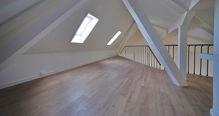 Spacieux appartement 6.5p de charme et de caractère image 9