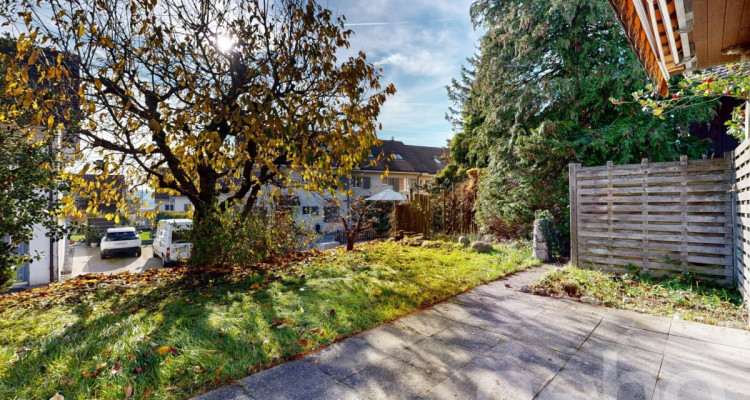 Einfamilienhaus in Steinmaur ? freistehend, Privatsphäre und Potenzial image 3