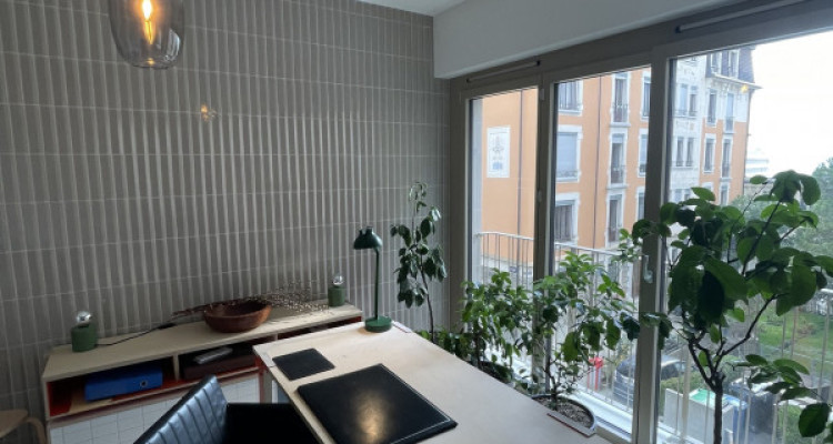 🏡 Reprise de bail – 2.5 pièces, Lausanne (centre) au : 01.02.2025 image 1