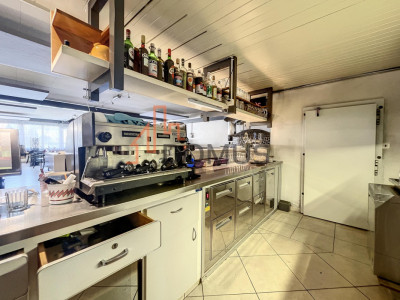 Hôtel/Restaurant rénové récemment image 9