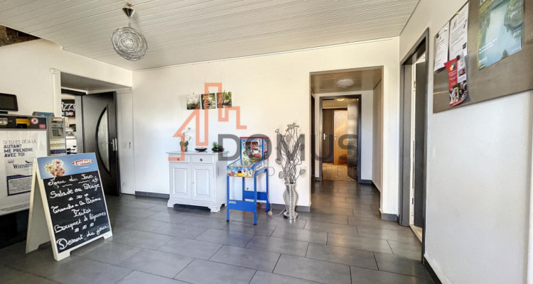 Hôtel/Restaurant rénové récemment image 2