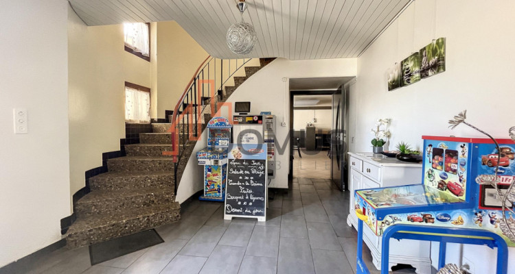 Hôtel/Restaurant rénové récemment image 3