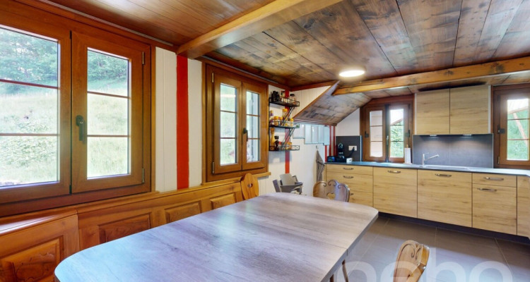 Magnifique chalet rénové - grand terrain et bord de rivière à Etivaz image 3