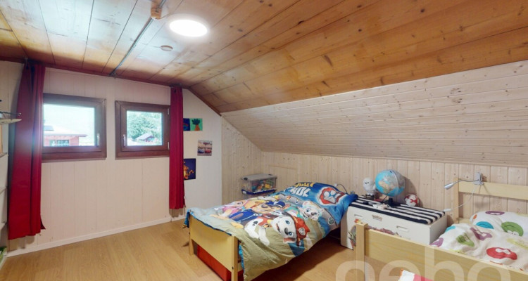 Magnifique chalet rénové - grand terrain et bord de rivière à Etivaz image 7