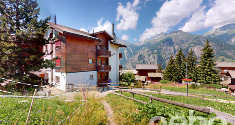 Sonnige 3½-Zimmer-Wohnung mit Alpenblick im Herzen von Grächen image 2
