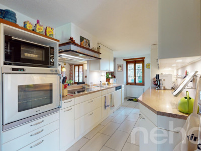 DUPLEX DE CHARME AVEC GRAND POTENTIEL D?AMÉNAGEMENT À SOTTENS image 12