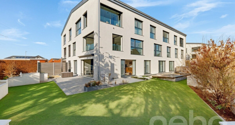 Rez-de-jardin contemporain avec vaste jardin privatif image 1