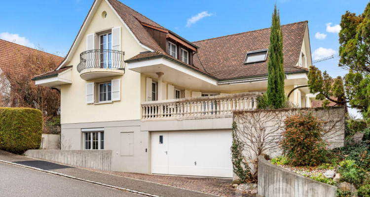 Luxus und Charme vereint - Traumliegenschaft in Oberwil image 12